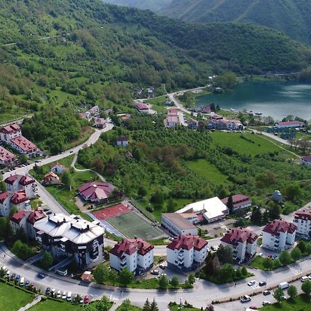 Apartman Sara Pluzine Luaran gambar