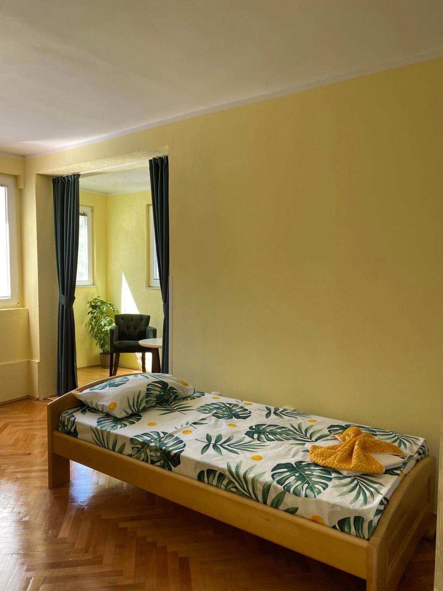 Apartman Sara Pluzine Luaran gambar